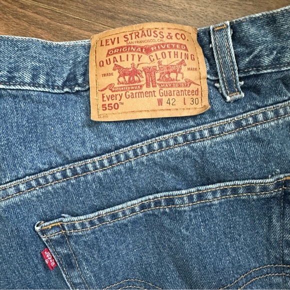 Levi's 550 Relaxed Fit Men's Denim Jeans paper tag - Picture 2 of 9